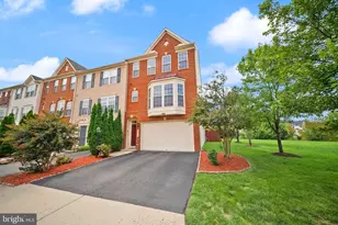 25421 Peaceful Terrace, Aldie, VA 20105 - Photo 12