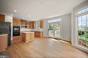25421 Peaceful Terrace, Aldie, VA 20105 - Photo 20
