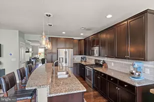 23520 Hopewell Manor Terrace, Ashburn, VA 20148 - Photo 18