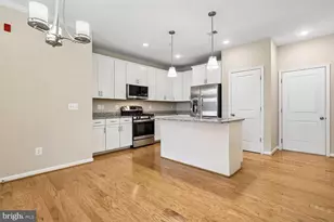 1512 Ribbon Limestone Terrace SE, Leesburg, VA 20175 - Photo 18