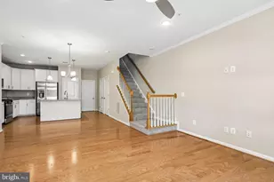 1512 Ribbon Limestone Terrace SE, Leesburg, VA 20175 - Photo 12