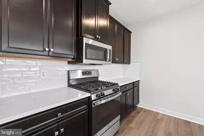 46270 Mount Allen Terrace #300, Sterling, VA 20164 - Photo 10