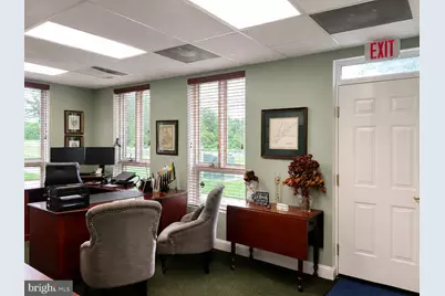 2 Cardinal Park Drive SE #101, Leesburg, VA 20175 - Photo 4
