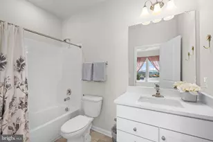 803 Sawback Sq NE, Leesburg, VA 20176 - Photo 18