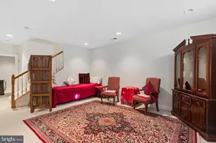 43610 Aldie Mill Ct, Chantilly, VA 20152 - Photo 4
