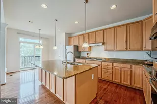 13544 Arcadian Dr, Leesburg, VA 20176 - Photo 14