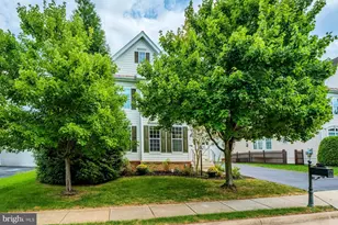 13544 Arcadian Dr, Leesburg, VA 20176 - Photo 2