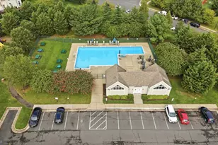 46703 Atwood Square, Sterling, VA 20164 - Photo 16