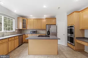 143 Balch Springs Cir SE, Leesburg, VA 20175 - Photo 10