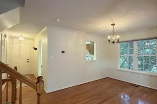 1081 Smartts Ln NE, Leesburg, VA 20176 - Photo 6