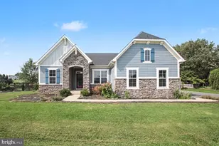 38783 Dutchmans Knoll Dr, Lovettsville, VA 20180 - Photo 2