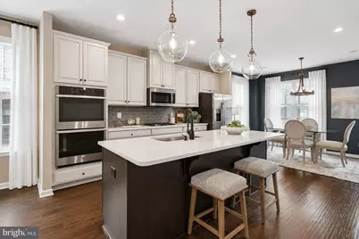 43498 Apple Orchard Square, Ashburn, VA 20148 - Photo 2