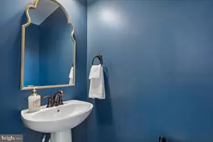 43498 Apple Orch Sq, Ashburn, VA 20148 - Photo 16