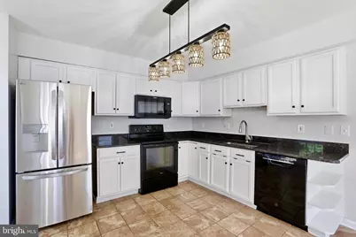 17359 Legacy Terrace, Round Hill, VA 20141 - Photo 8