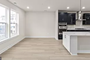 20790 Cloongee Ter, Dulles, VA 20166 - Photo 6