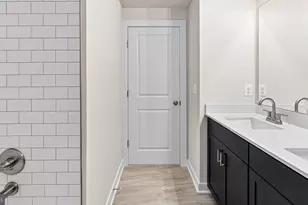 20790 Cloongee Ter, Dulles, VA 20166 - Photo 22
