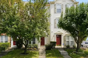 20970 Killawog Terrace, Ashburn, VA 20147 - Photo 2