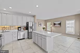 43693 Balmoral Terrace, Ashburn, VA 20147 - Photo 8