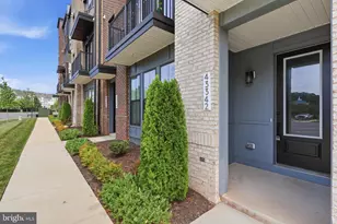 43342 Farringdon Sq, Ashburn, VA 20148 - Photo 4
