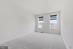 43342 Farringdon Sq, Ashburn, VA 20148 - Photo 36