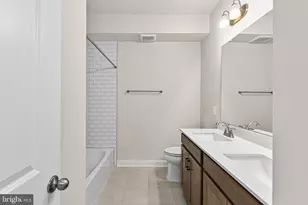 20804 Cloongee Ter, Dulles, VA 20166 - Photo 30