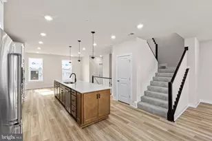20804 Cloongee Ter, Dulles, VA 20166 - Photo 12