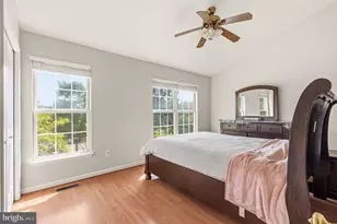 45547 Hutchens Square, Sterling, VA 20166 - Photo 30