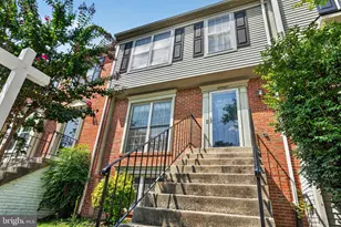 45547 Hutchens Square, Sterling, VA 20166 - Photo 2