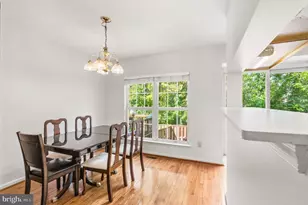 45547 Hutchens Square, Sterling, VA 20166 - Photo 4