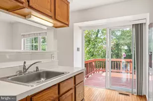 45547 Hutchens Square, Sterling, VA 20166 - Photo 12
