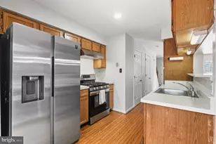 45547 Hutchens Square, Sterling, VA 20166 - Photo 10