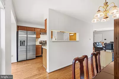 45547 Hutchens Square, Sterling, VA 20166 - Photo 6