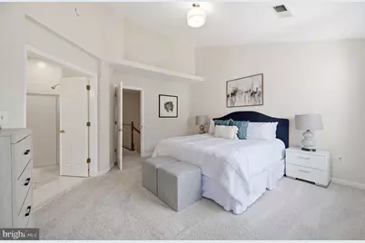 20901 Cosworth Terrace, Sterling, VA 20165 - Photo 32