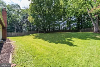 133 Kale Avenue, Sterling, VA 20164 - Photo 2