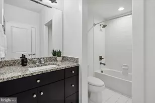 22339 TrailView Crossing Terrace, Ashburn, VA 20148 - Photo 6