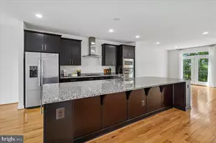 22339 TrailView Crossing Terrace, Ashburn, VA 20148 - Photo 8