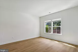 22339 TrailView Crossing Terrace, Ashburn, VA 20148 - Photo 4