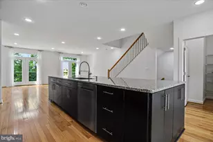 22339 TrailView Crossing Terrace, Ashburn, VA 20148 - Photo 10