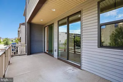 22339 Trailview Crossing Terrace, Ashburn, VA 20148 - Photo 16