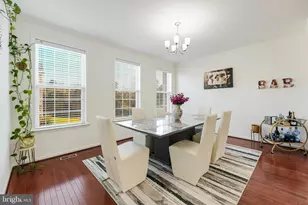 21523 Willow Breeze Sq, Ashburn, VA 20147 - Photo 10
