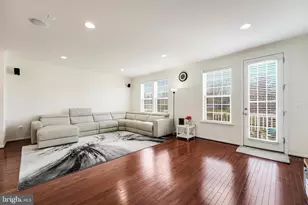 21523 Willow Breeze Sq, Ashburn, VA 20147 - Photo 16