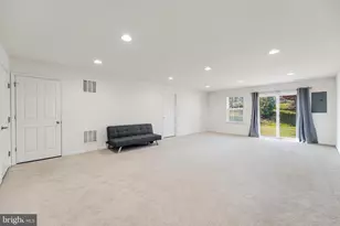 21523 Willow Breeze Sq, Ashburn, VA 20147 - Photo 44