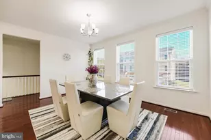 21523 Willow Breeze Sq, Ashburn, VA 20147 - Photo 12