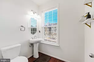 21523 Willow Breeze Sq, Ashburn, VA 20147 - Photo 14