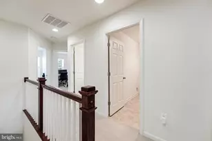 21523 Willow Breeze Sq, Ashburn, VA 20147 - Photo 24