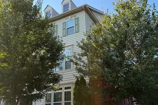 42284 Tackroom Terrace, Aldie, VA 20105 - Photo 2