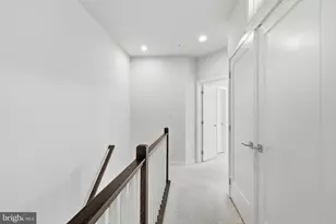43185 Mongold Square, Ashburn, VA 20148 - Photo 16