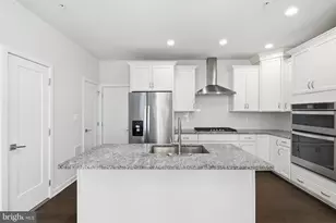 43185 Mongold Square, Ashburn, VA 20148 - Photo 10