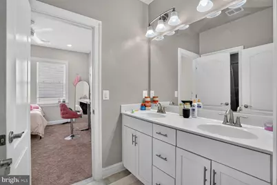 23631 Glenmallie Court, Aldie, VA 20105 - Photo 14