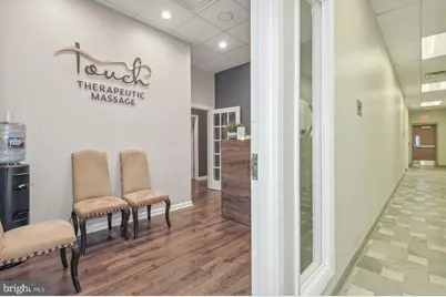 24600 Millstream Drive #445, Aldie, VA 20105 - Photo 4